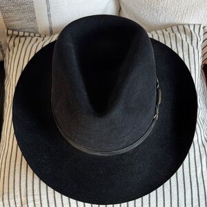Vintage Black Wide Brim Fedora Hat Dobbs Genuine Fur Felt. Size 7-1/4.